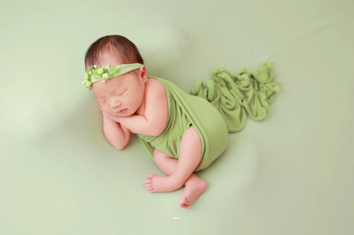 孟州宝宝多大才不会吐奶 孟州宝宝多大才不会吐奶